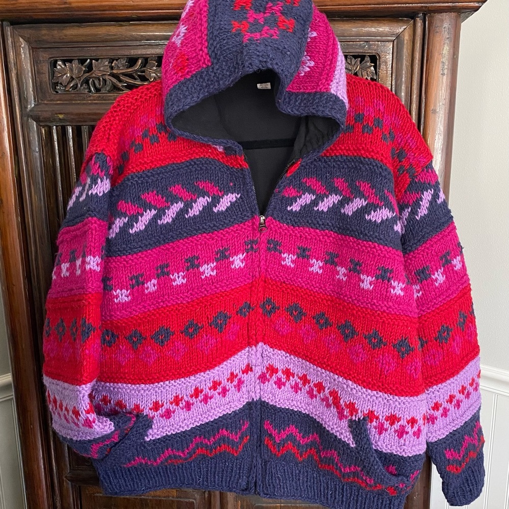 NWOTHandmade Nepal 100% Wool zip up hooded sweater– Fully Lined – Oversized L/XL